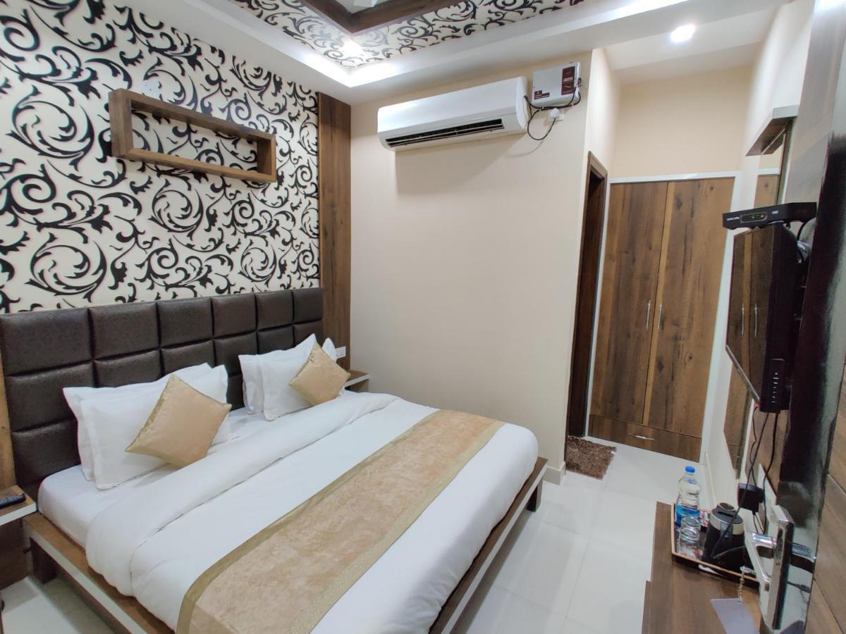 Guntas Residency Otel Amritsar Dış mekan fotoğraf