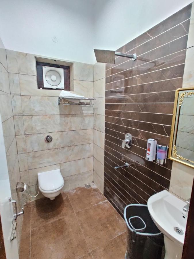 Guntas Residency Otel Amritsar Dış mekan fotoğraf