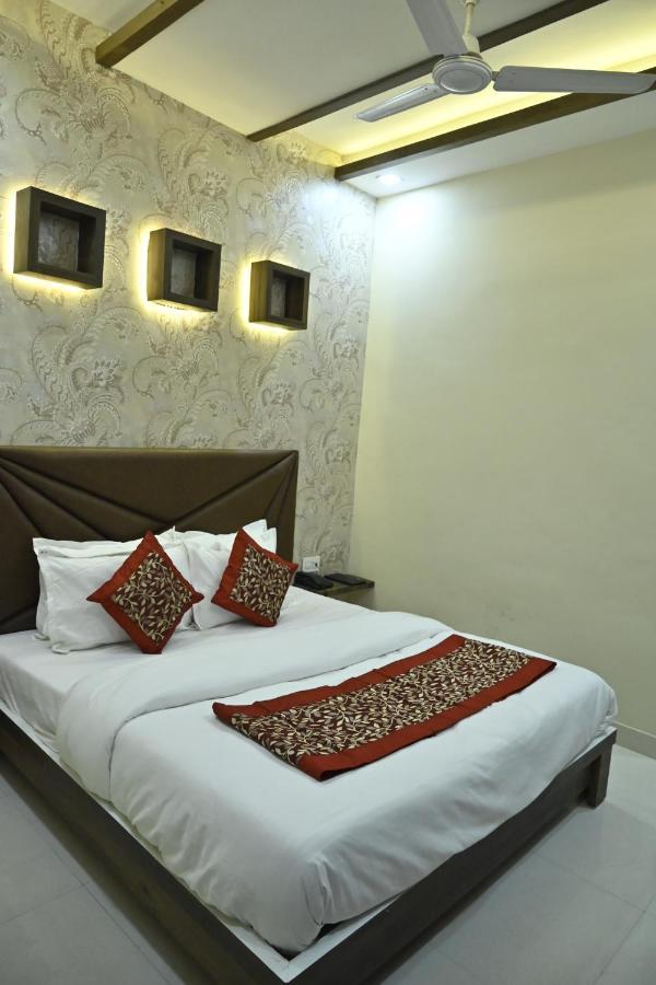 Guntas Residency Otel Amritsar Dış mekan fotoğraf