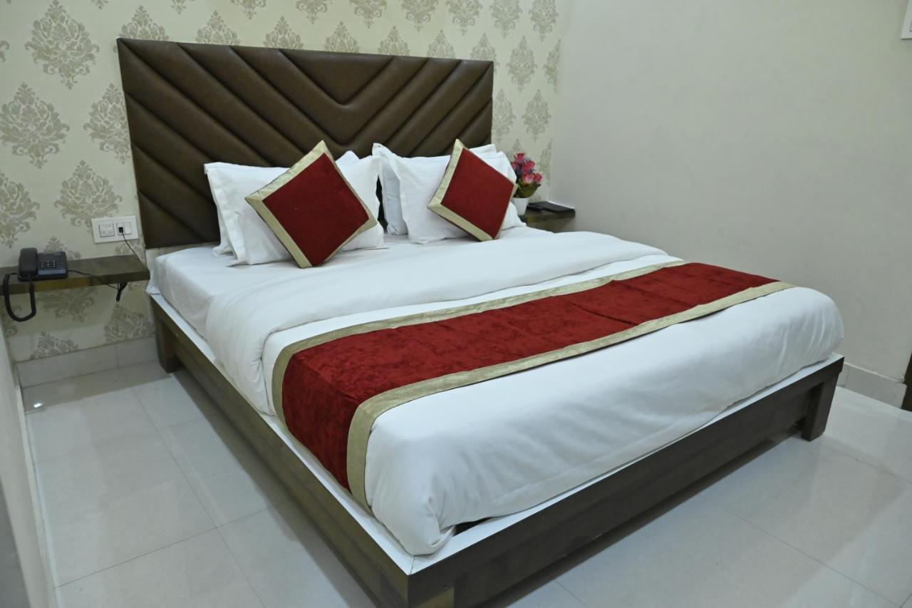 Guntas Residency Otel Amritsar Dış mekan fotoğraf