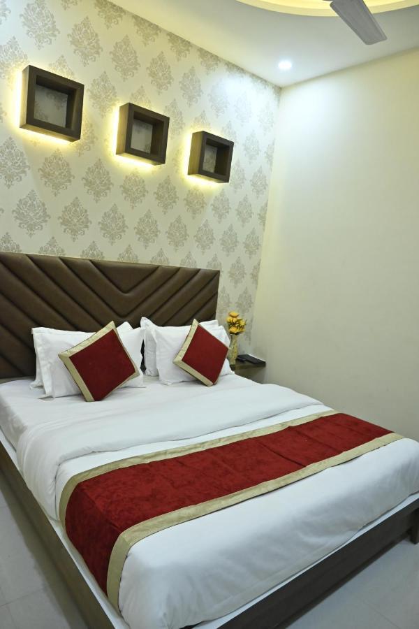 Guntas Residency Otel Amritsar Dış mekan fotoğraf