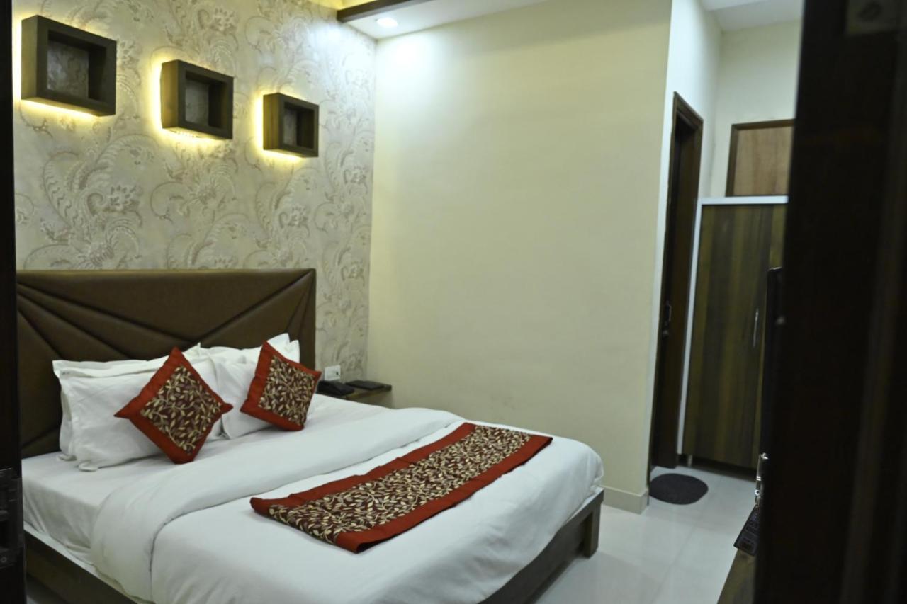Guntas Residency Otel Amritsar Dış mekan fotoğraf